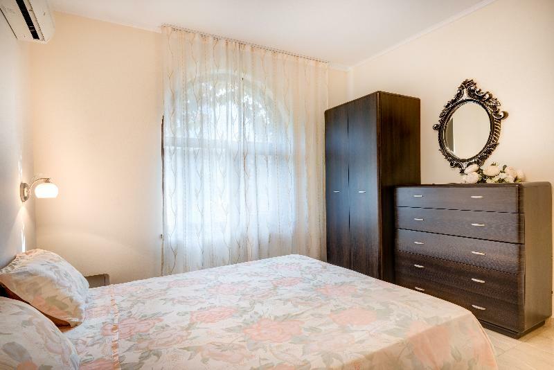 Esteban Vip Residence Club Несебър Екстериор снимка