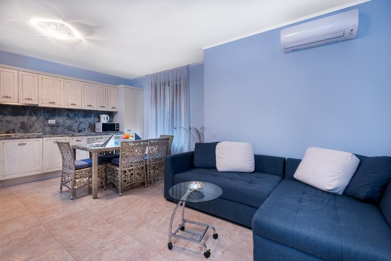 Esteban Vip Residence Club Несебър Екстериор снимка